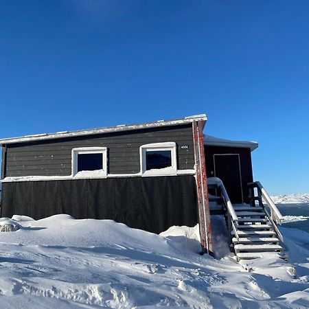 Inuk Hostels Nuuk Extérieur photo