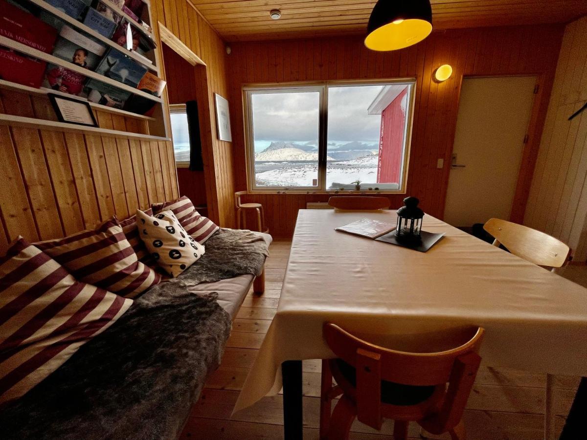 Inuk Hostels Nuuk Extérieur photo