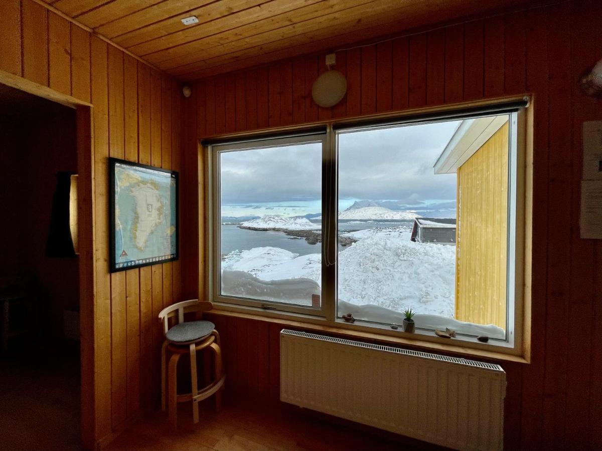 Inuk Hostels Nuuk Extérieur photo