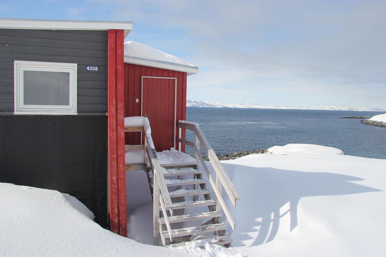 Inuk Hostels Nuuk Extérieur photo