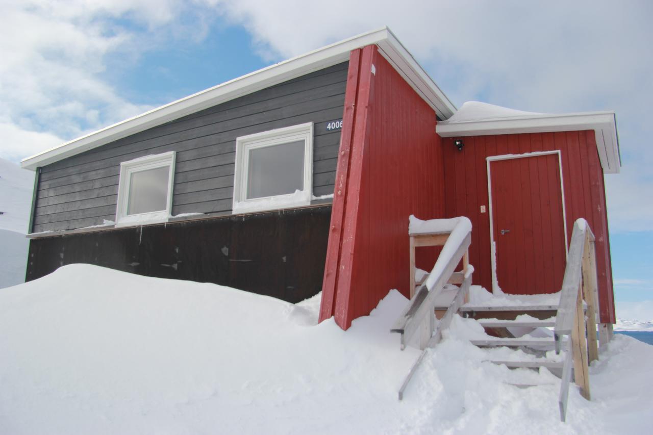 Inuk Hostels Nuuk Extérieur photo